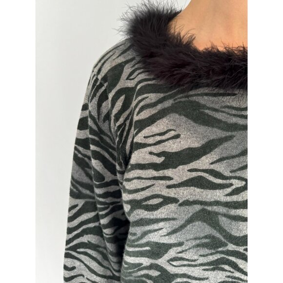 90s vintage grey animal print funky unique feather trim long sleeved blouse top - Picture 8 of 9